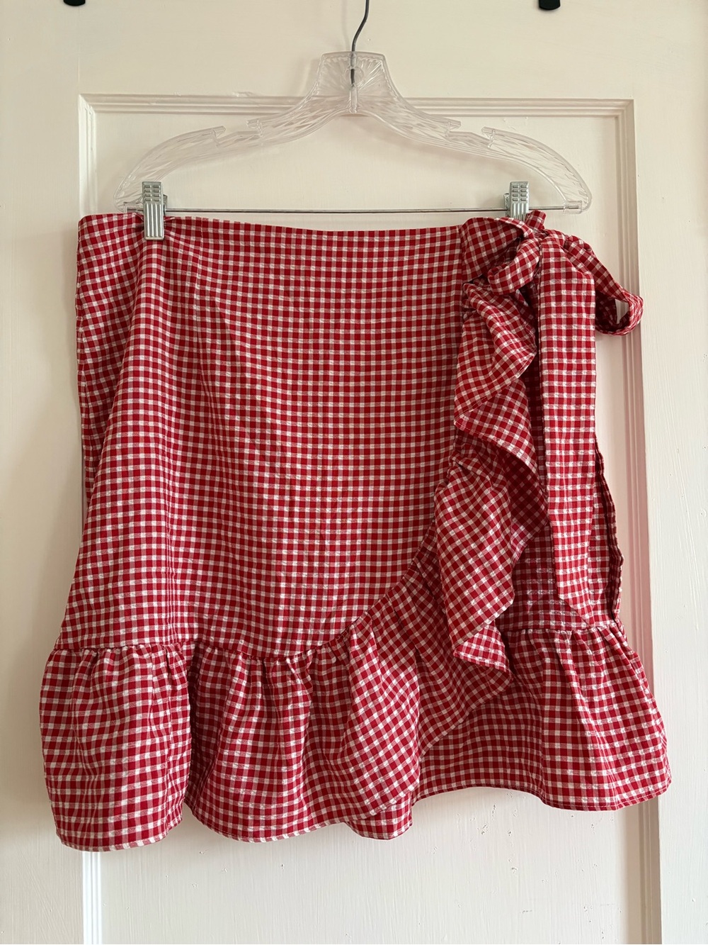 SHEIN Red Gingham Ruffle Wrap Mini Skirt